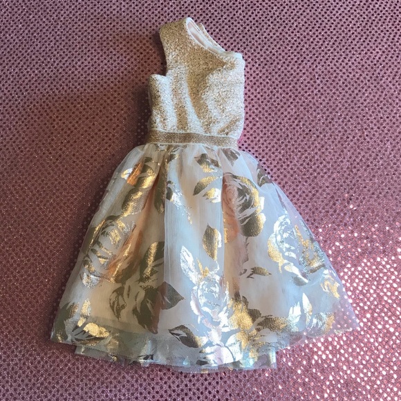 SOLD The Childrens Place Sparkle Floral Gold Dress - Picture 8 of 11